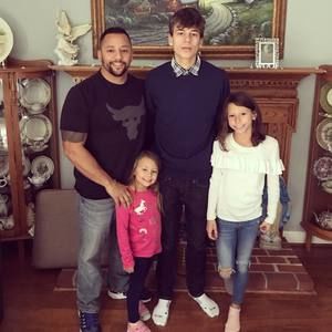 Meet your Posher, Nelson